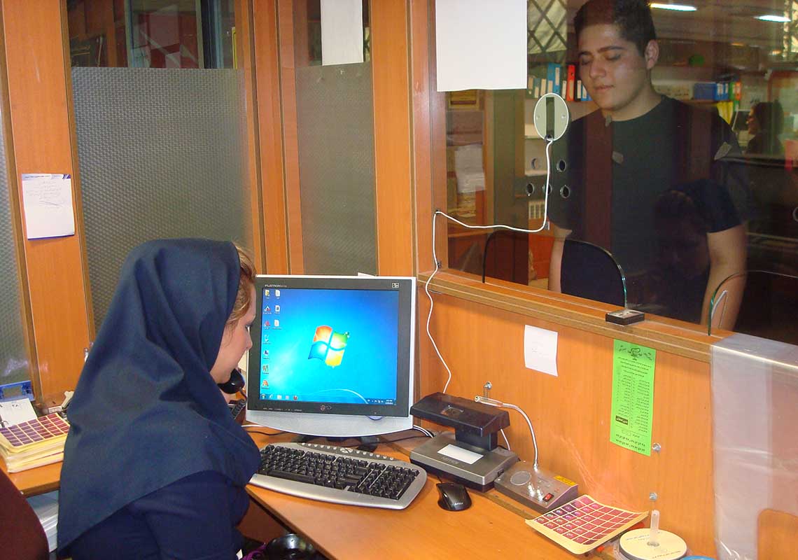 تجهیز گیشه های پاسخگویی اتحادیه مشاورین املاک تهران به سیستم صوتی گیشه کاواک